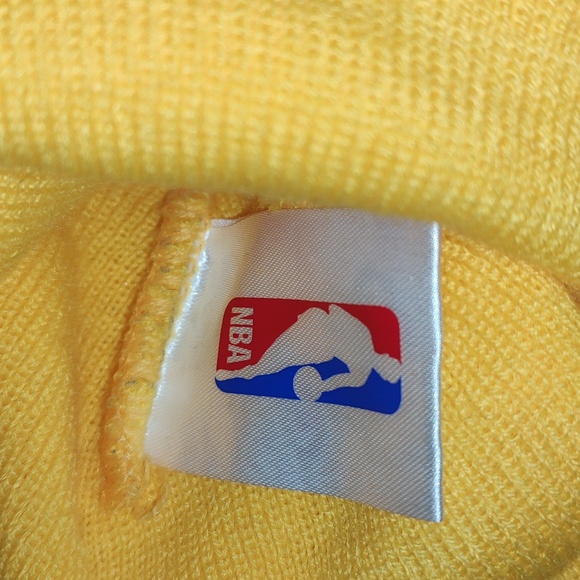 Fans Favorite NBA Los Angeles Lakers Embroidered Beanie OSFA - Picture 5 of 5